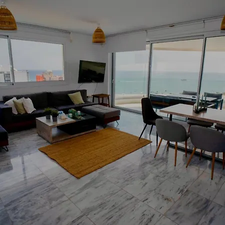 Apartment Hubstay - Seaview Pearl Mackenzie By Airport Larnaca