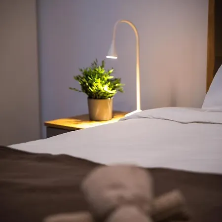 Hubstay - Seaview Pearl Mackenzie By Airport Apartment *