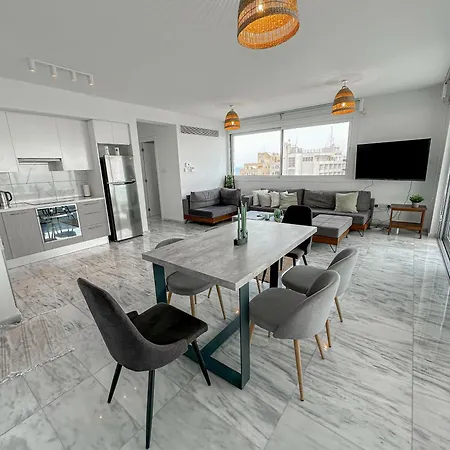 Apartment Hubstay - Seaview Pearl Mackenzie By Airport *