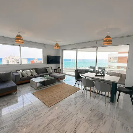 Seaview Pearl In Mackenzie With Pool & Jacuzzi Apartmán *