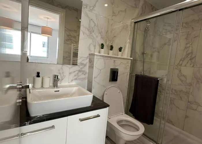 Seaview Pearl In Mackenzie With Pool & Jacuzzi Apartamento